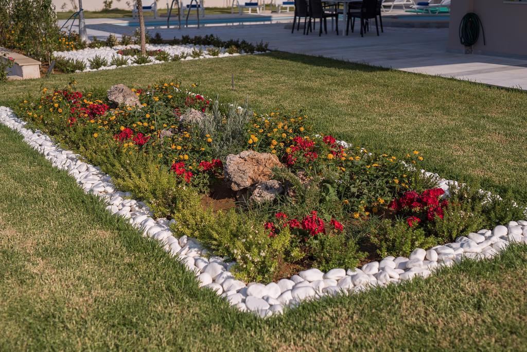 Koukos Villas Stalos Ruang foto