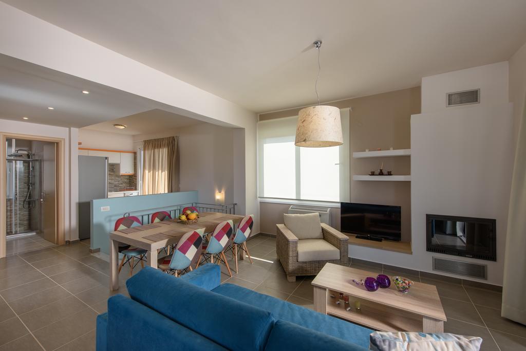 Koukos Villas Stalos Ruang foto